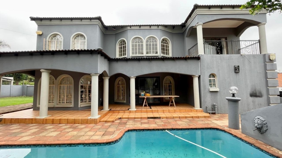 4 Bedroom Property for Sale in Safari Gardens North West